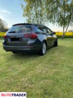 Opel Astra 2011 2 160 KM