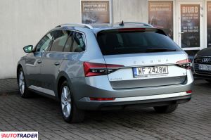 Skoda Superb 2021 1.4 156 KM