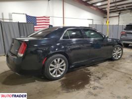 Chrysler 300C 2018 3