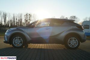 Toyota C-HR 2020 1.2 115 KM
