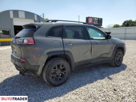 Jeep Cherokee 2019 3