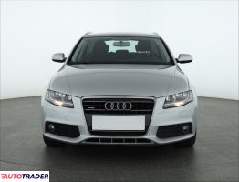 Audi A4 2009 2.0 207 KM