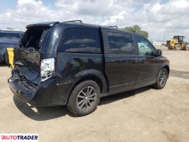 Dodge Grand Caravan 2019 3