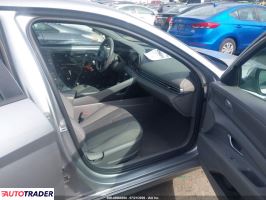 Hyundai Elantra 2023 2