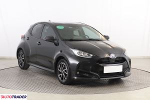 Toyota Yaris 2021 1.5 113 KM