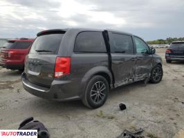 Dodge Grand Caravan 2019 3