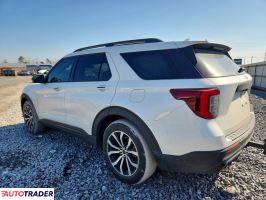 Ford Explorer 2021 3