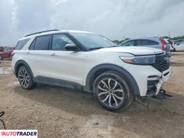 Ford Explorer 2022 2