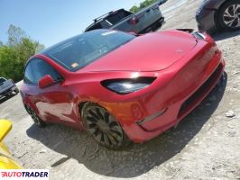 Tesla Model Y 2023 Tesla Model Y 2023