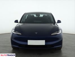 Tesla Model 3 2023 490 KM