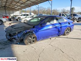 Hyundai Elantra - zobacz ofertę