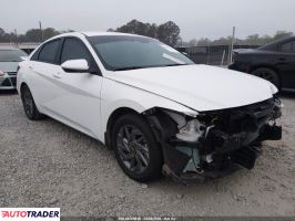 Hyundai Elantra - zobacz ofertę