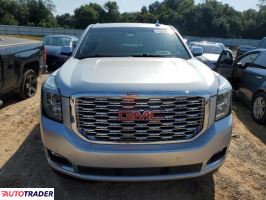 GMC Yukon 2019 6