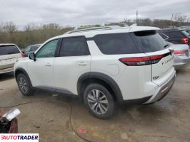 Nissan Pathfinder 2023 3