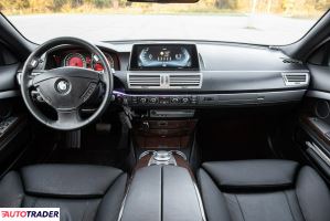 BMW 730 2007 3.0 231 KM BMW 730 2007 3.0 231 KM