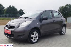 Toyota Yaris 2010 1 70 KM Toyota Yaris 2010 1 70 KM