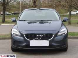 Volvo V40 2019 2.0 147 KM