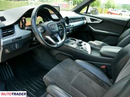 Audi Q7 2016 3.0 272 KM