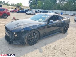 Ford Mustang 2022 5