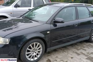 Audi A4 2002 3.0 220 KM