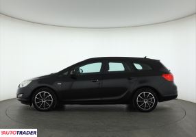 Opel Astra 2012 1.4 138 KM