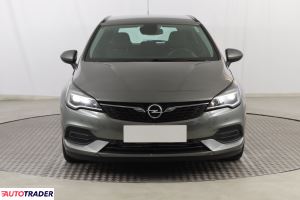 Opel Astra 2019 1.2 108 KM