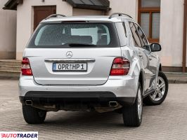 Mercedes M-klasa 2007 4.0 306 KM