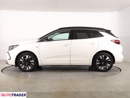 Opel Grandland 2022 1.6 296 KM