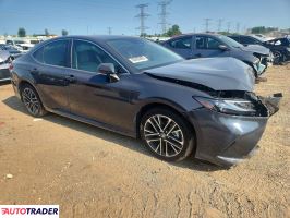 Toyota Camry 2025 2