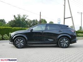 Nissan Pozostałe 2025 306 KM