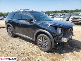 Nissan Pathfinder 2024 3