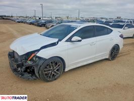 Hyundai Elantra 2020 1