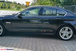 BMW 530 2011 3.0 245 KM