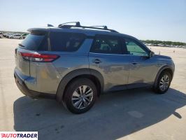 Nissan Pathfinder 2024 3