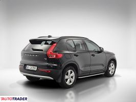 Volvo XC40 2023 1.5 129 KM