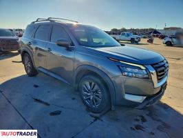 Nissan Pathfinder 2023 3