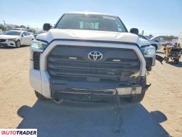 Toyota Tundra 2022 3