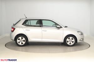 Skoda Fabia 2015 1.2 88 KM