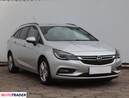Opel Astra 2018 1.6 108 KM