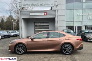 Toyota Camry 2024 2.5 230 KM