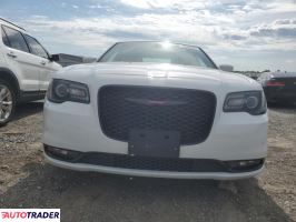 Chrysler 300C 2023 3