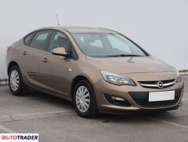 Opel Astra 2014 1.6 113 KM