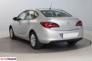 Opel Astra 2017 1.6 113 KM