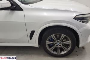 BMW X5 2019 2.0 231 KM