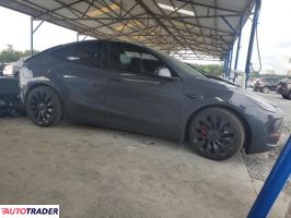 Tesla Model Y 2022 Tesla Model Y 2022