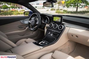 Mercedes C-klasa 2016 2.0 241 KM