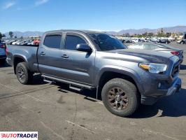 Toyota Tacoma 2021 3