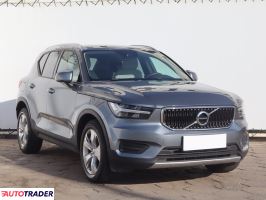 Volvo XC40 2019 2.0 147 KM