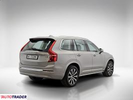 Volvo XC90 2022 2.0 235 KM