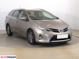 Toyota Auris 2014 1.4 88 KM